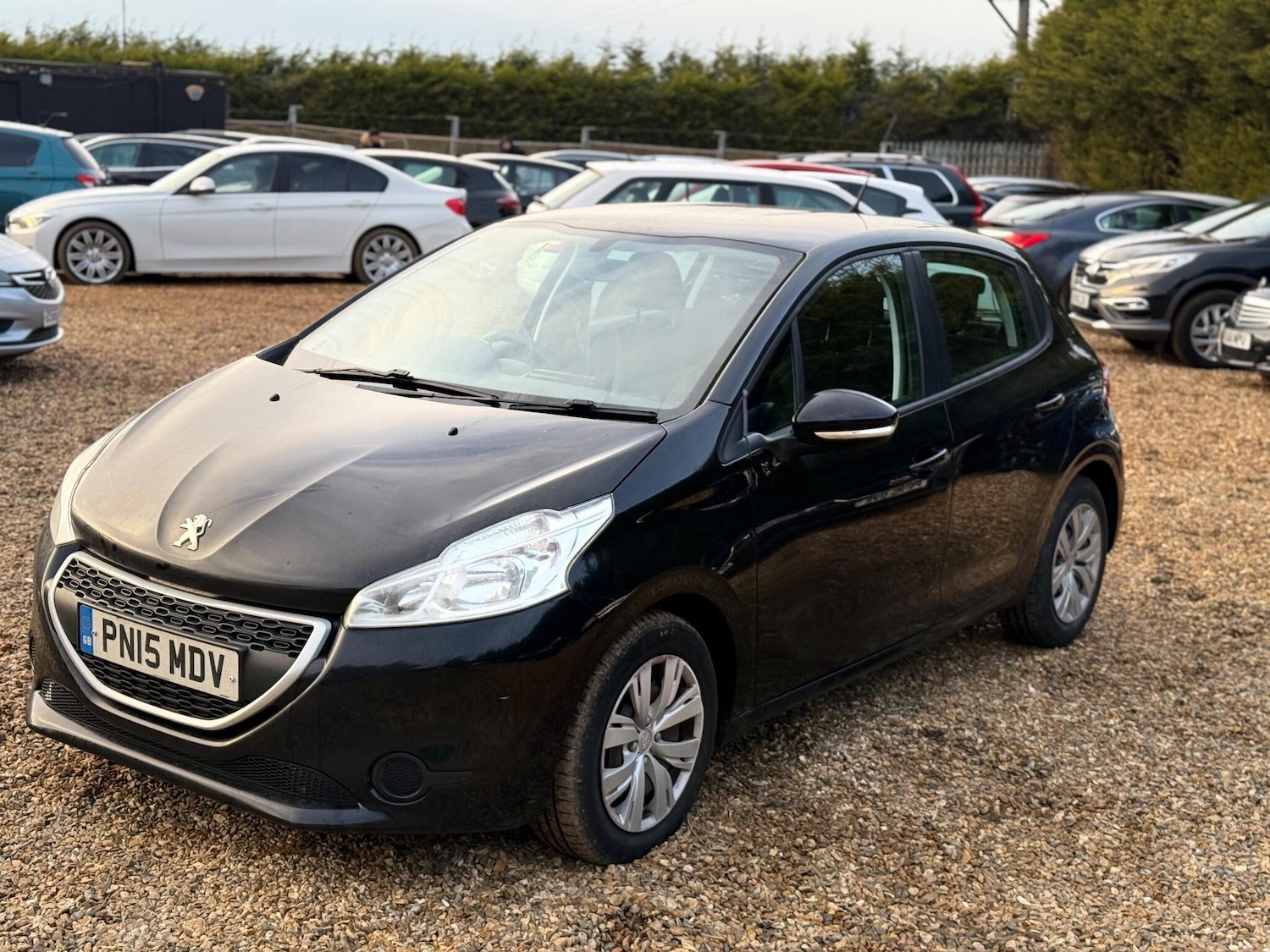Used Peugeot 208 2015 for sale - 77119688: Photo 2