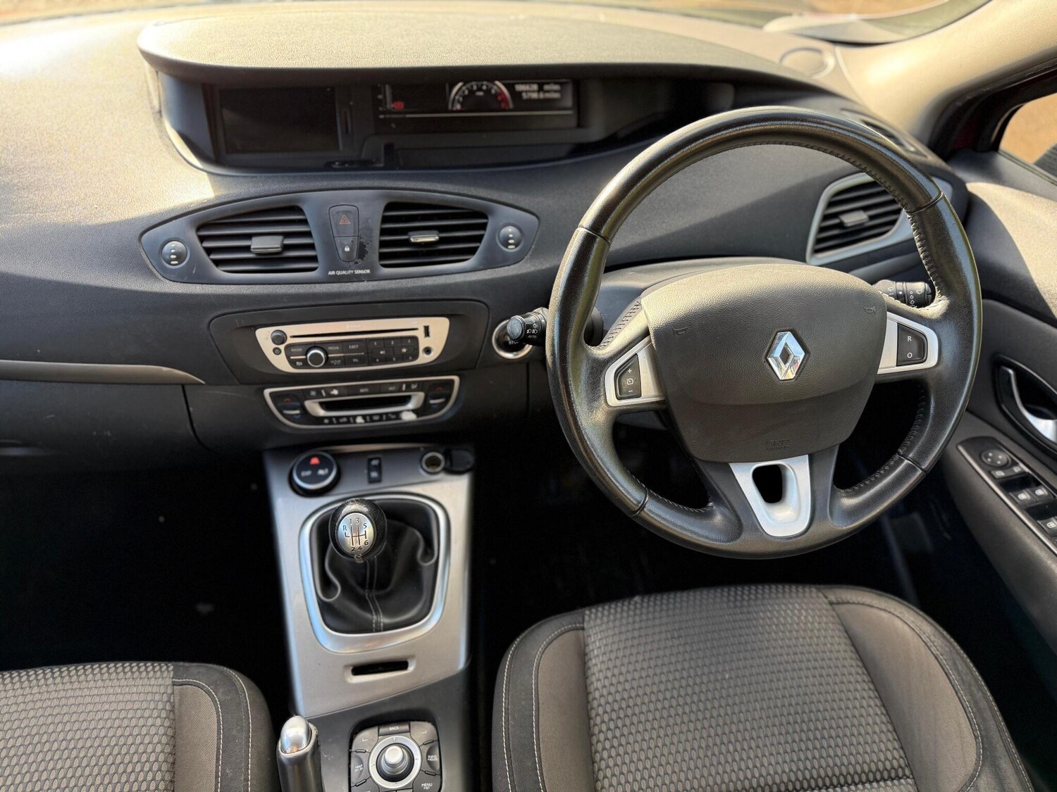Used Renault Scenic Xmod 2014 for sale - 76585237: Photo 3