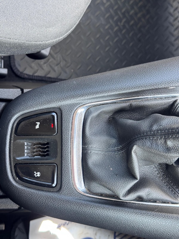 Used Vauxhall Zafira Tourer 2015 for sale - 75001531: Photo 31
