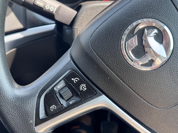 Used Vauxhall Zafira Tourer 2015 for sale - 75001531: Photo 33
