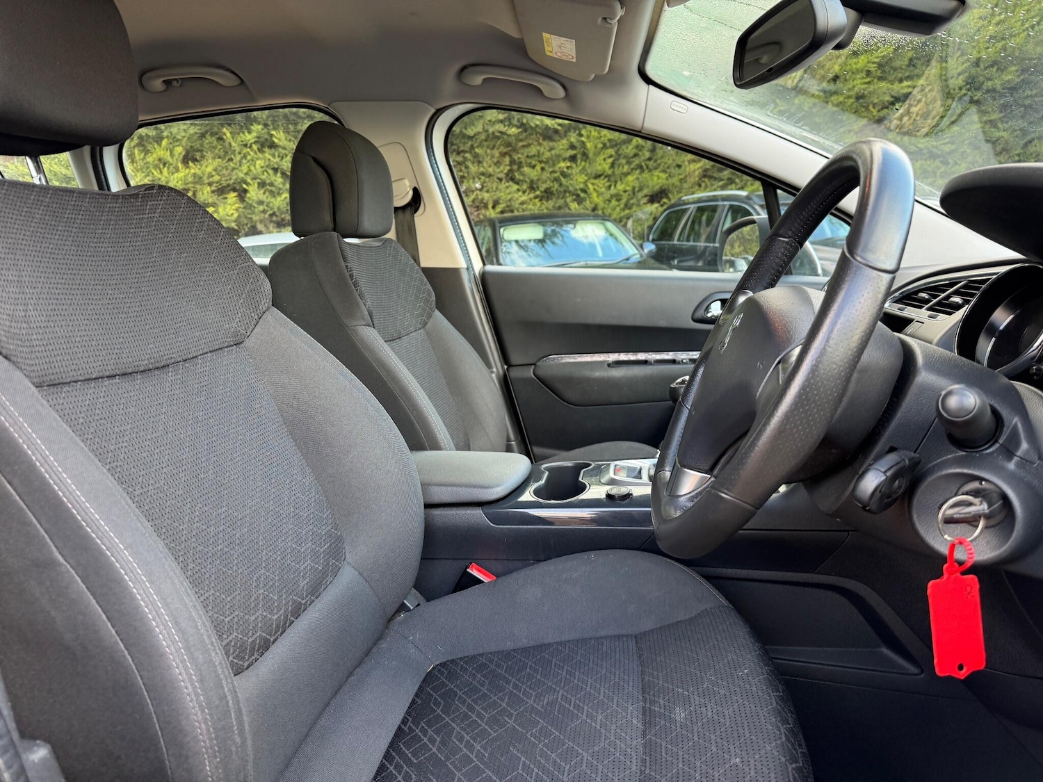 Used Peugeot 3008 2014 for sale - 77271341: Photo 11