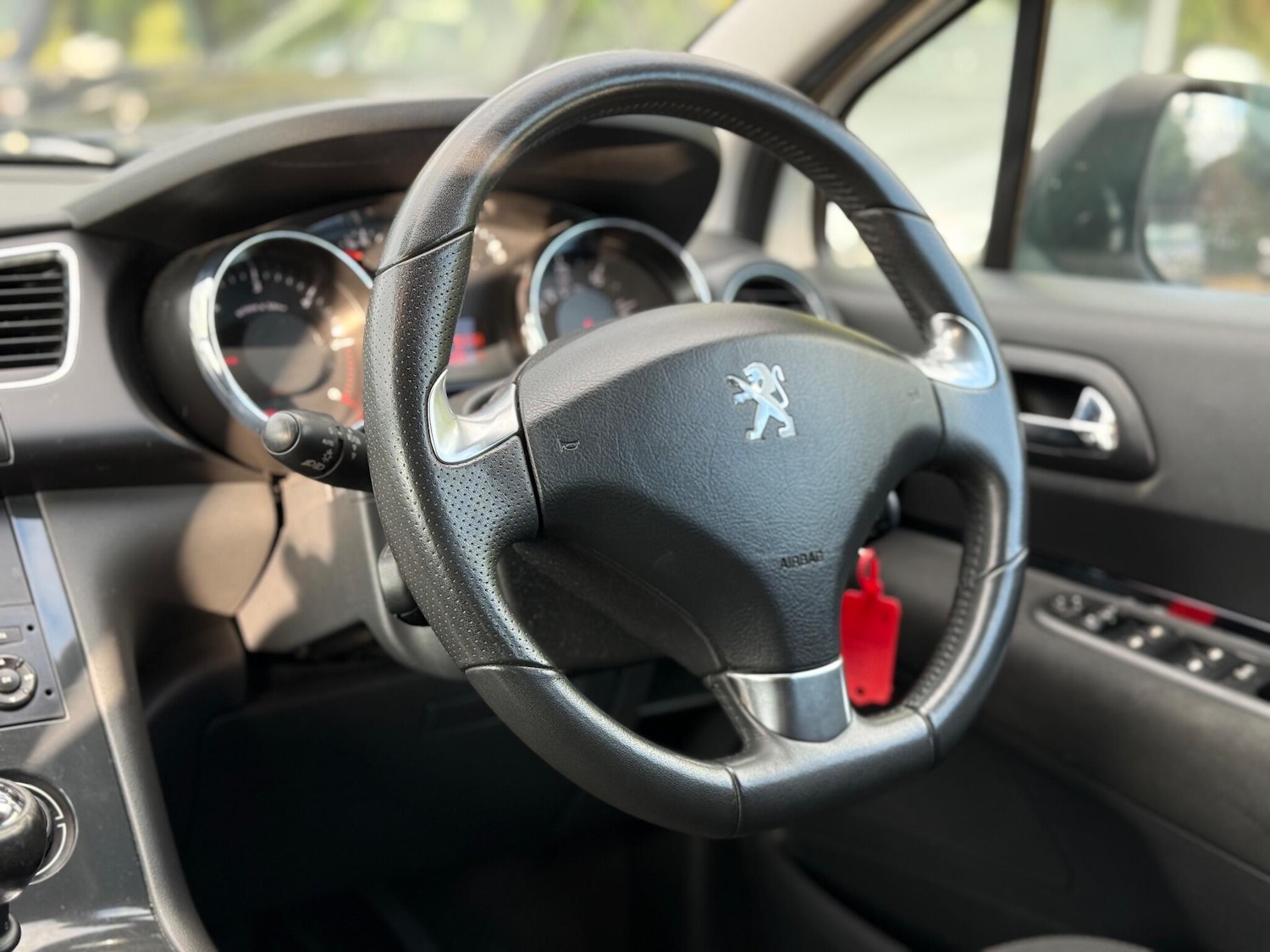 Used Peugeot 3008 2014 for sale - 77271341: Photo 22