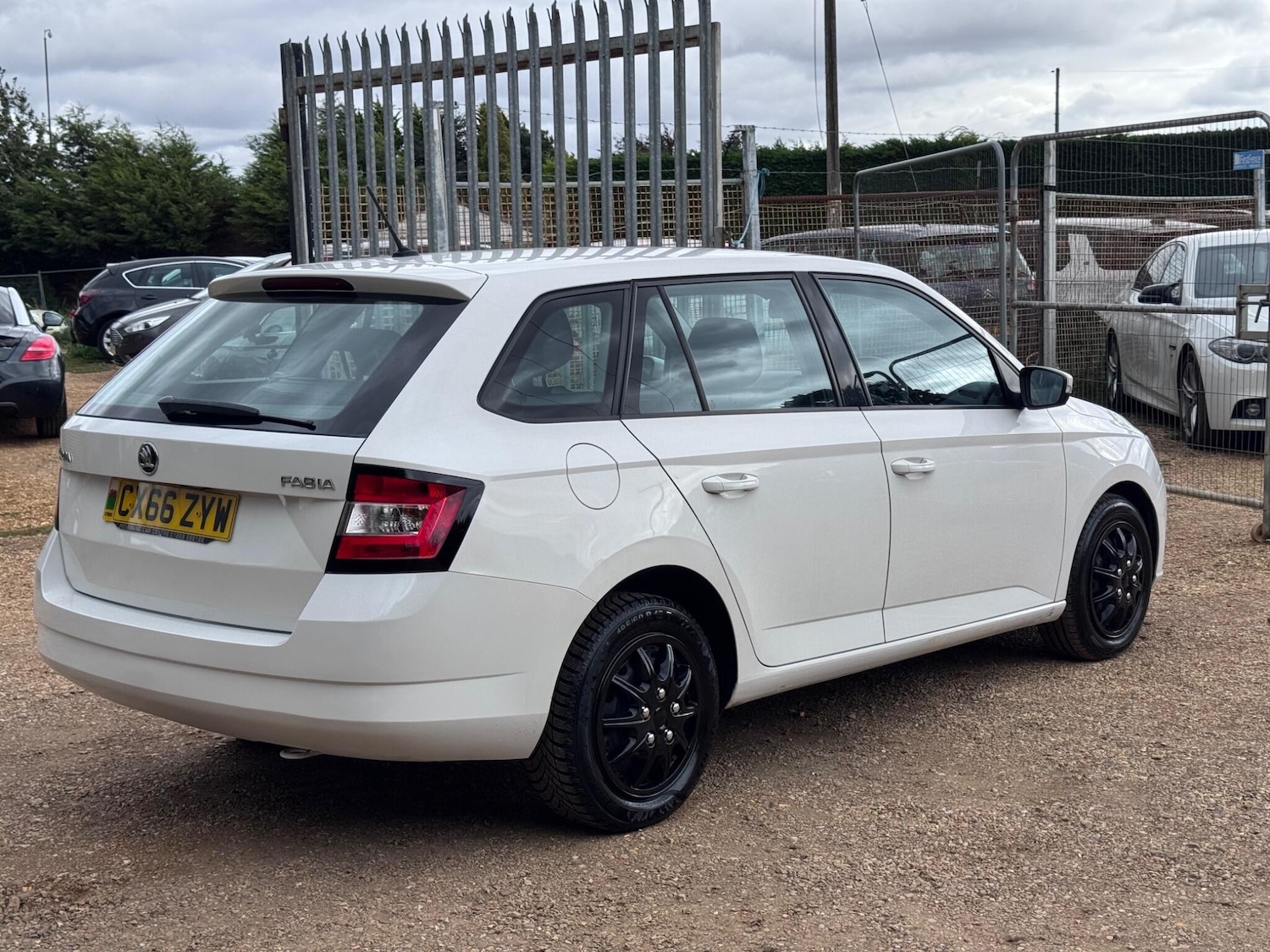 Used Skoda Fabia 2016 for sale - 77271366: Photo 15