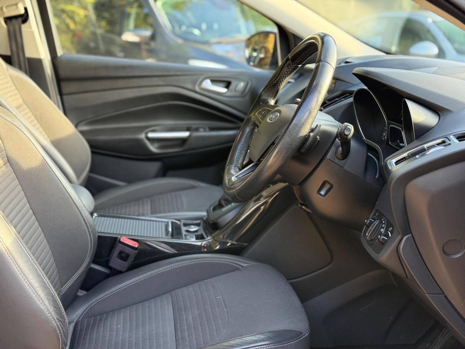 Used Ford Kuga 2017 for sale - 77560015: Photo 22