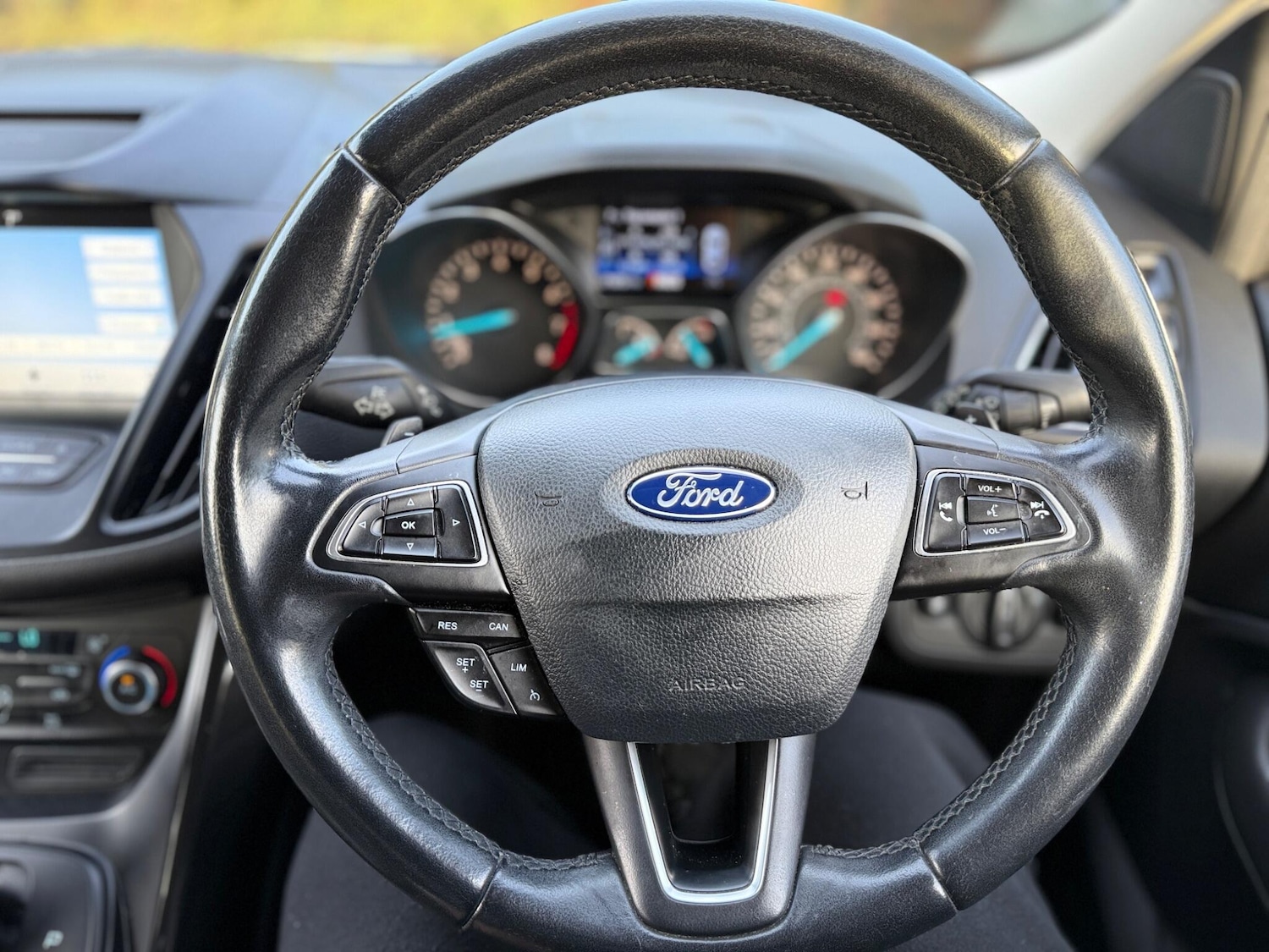 Used Ford Kuga 2017 for sale - 77560015: Photo 37