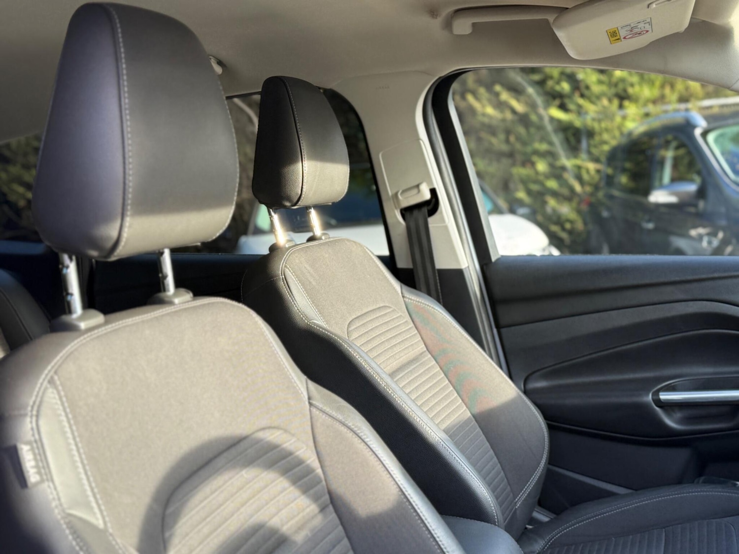 Used Ford Kuga 2017 for sale - 77560015: Photo 48