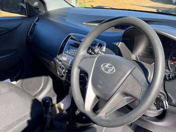 Used Hyundai i20 2012 for sale - 75478704: Photo