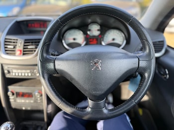 Used Peugeot 207 CC 2012 for sale - 78562359: Photo