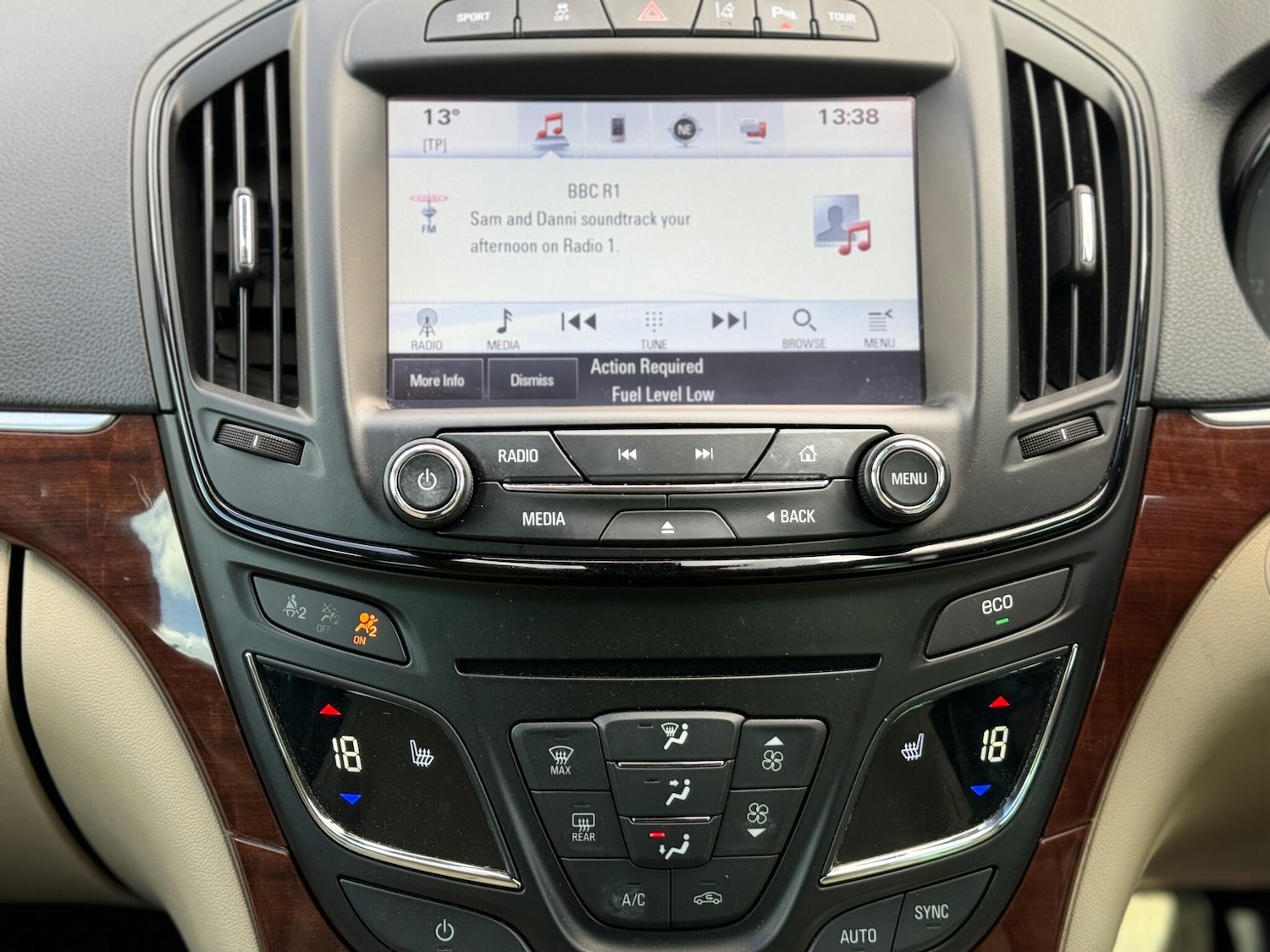 Used Vauxhall Insignia 2016 for sale - 78058176: Photo 26