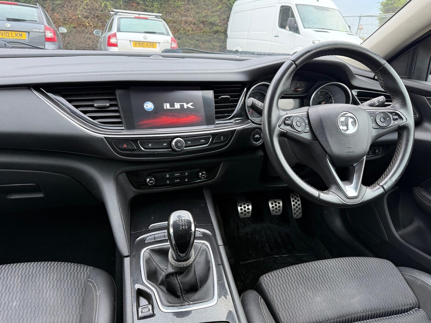 Used Vauxhall Insignia 2018 for sale - 76742846: Photo 30