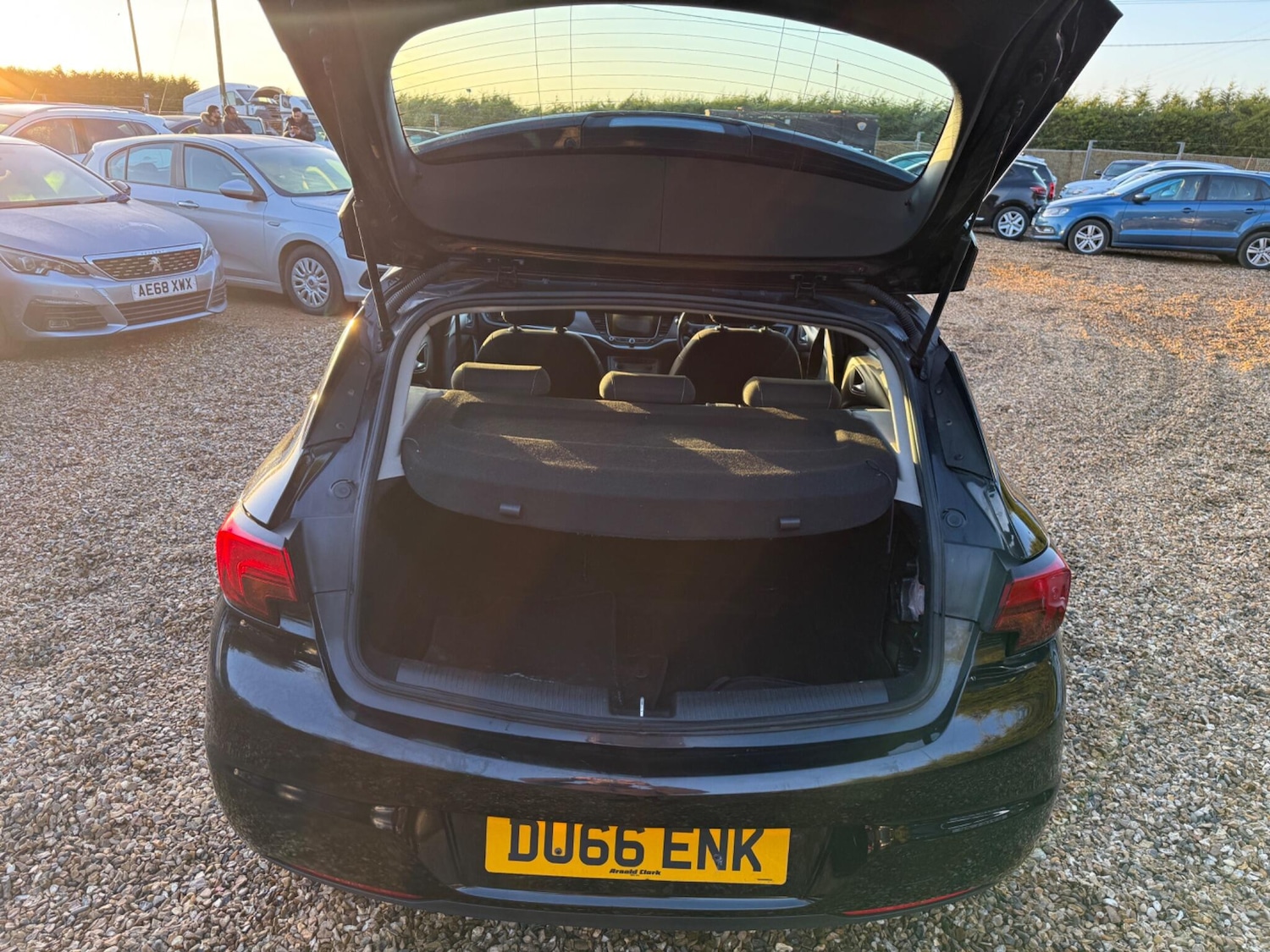 Used Vauxhall Astra 2016 for sale - 77358396: Photo 17