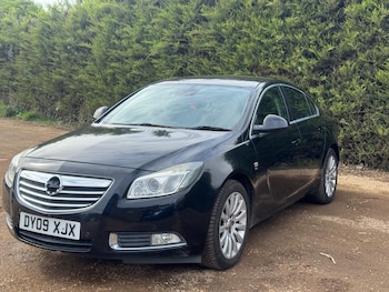 Vauxhall - Insignia