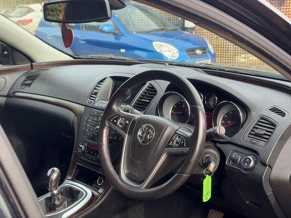 Used Vauxhall Insignia 2009 for sale - 76215568: Photo 5