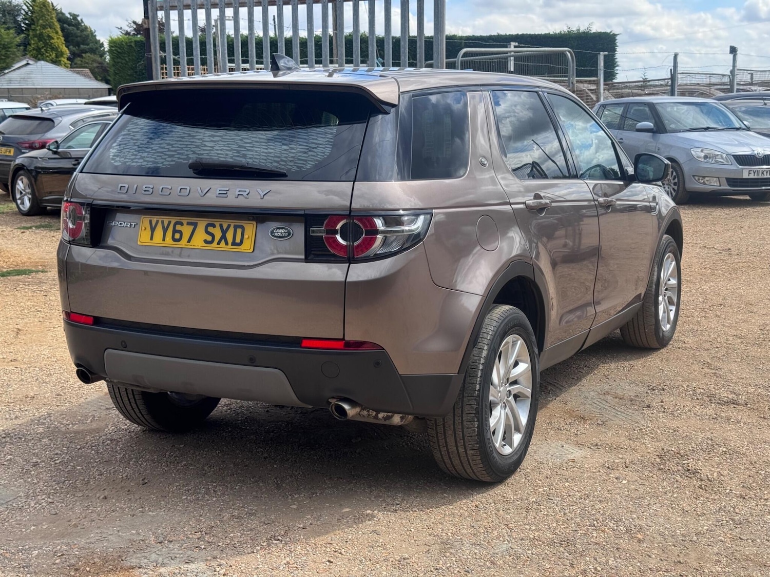 Used Land Rover Discovery Sport 2017 for sale - 77271359: Photo 23