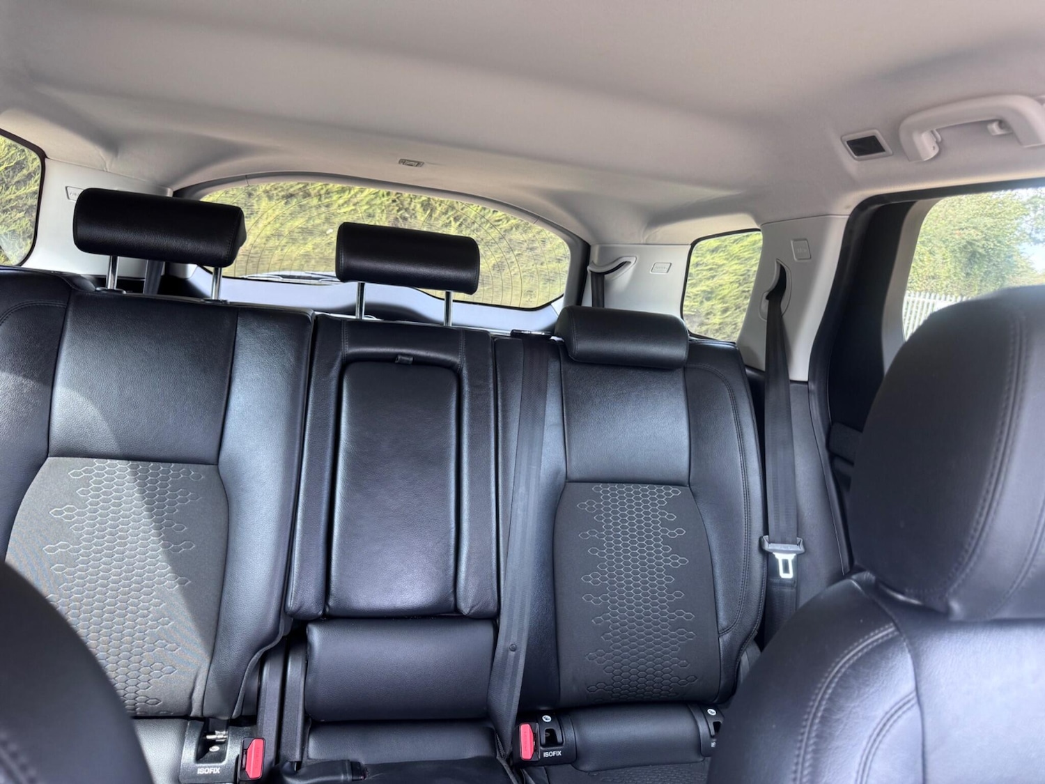 Used Land Rover Discovery Sport 2017 for sale - 77271359: Photo 43