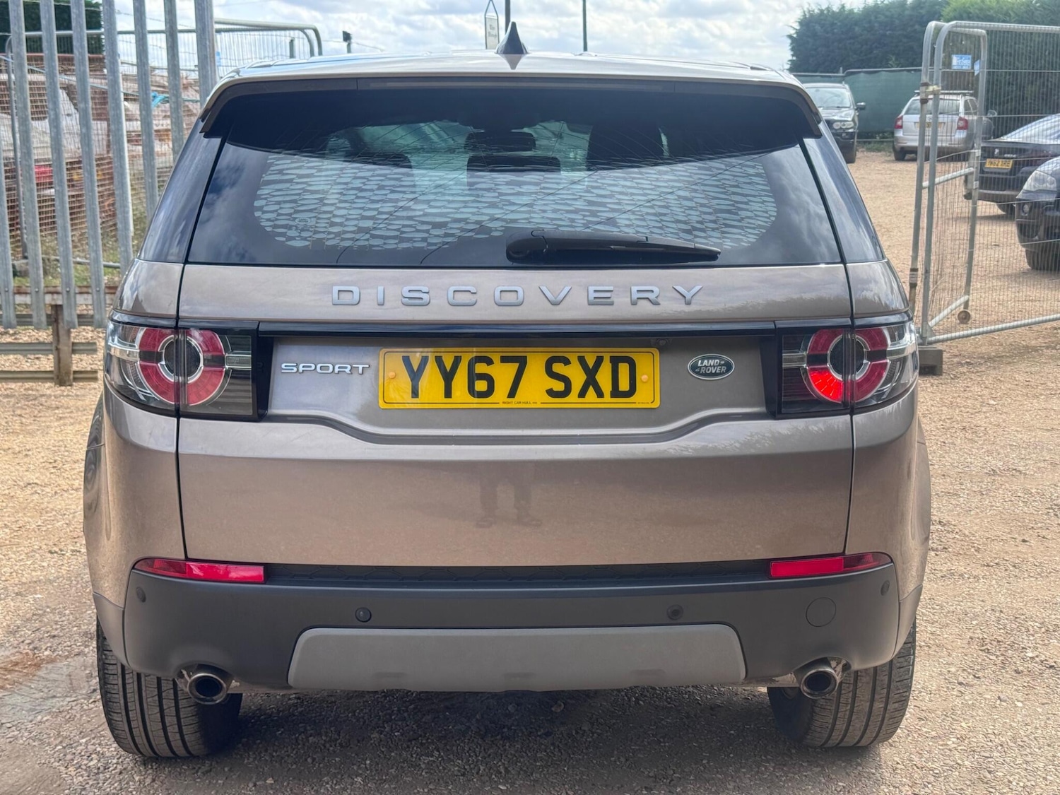 Used Land Rover Discovery Sport 2017 for sale - 77271359: Photo 8