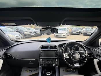 Used Jaguar F-Pace 2016 for sale - 78948249: Photo