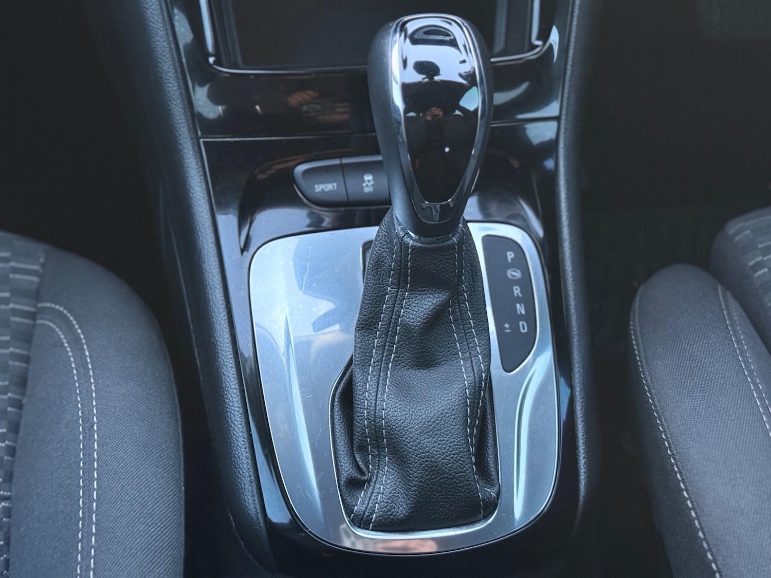 Used Vauxhall Astra 2018 for sale - 77683774: Photo 44