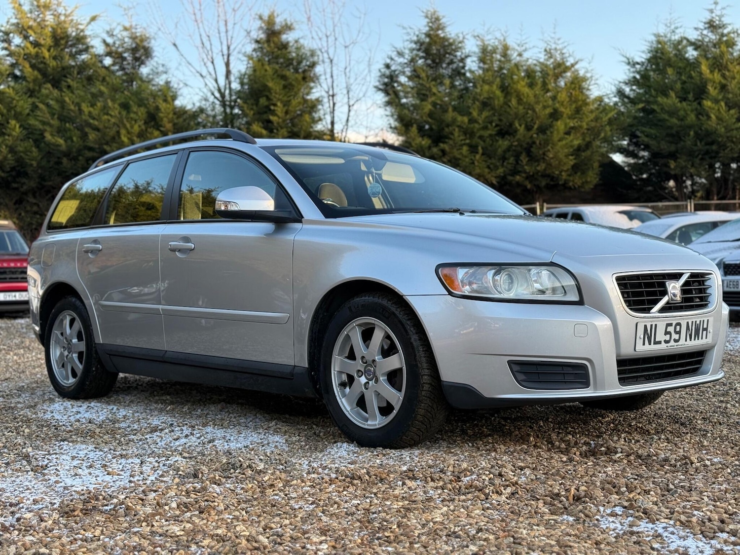 Used Volvo V50 2009 for sale - 77271362: Photo 18