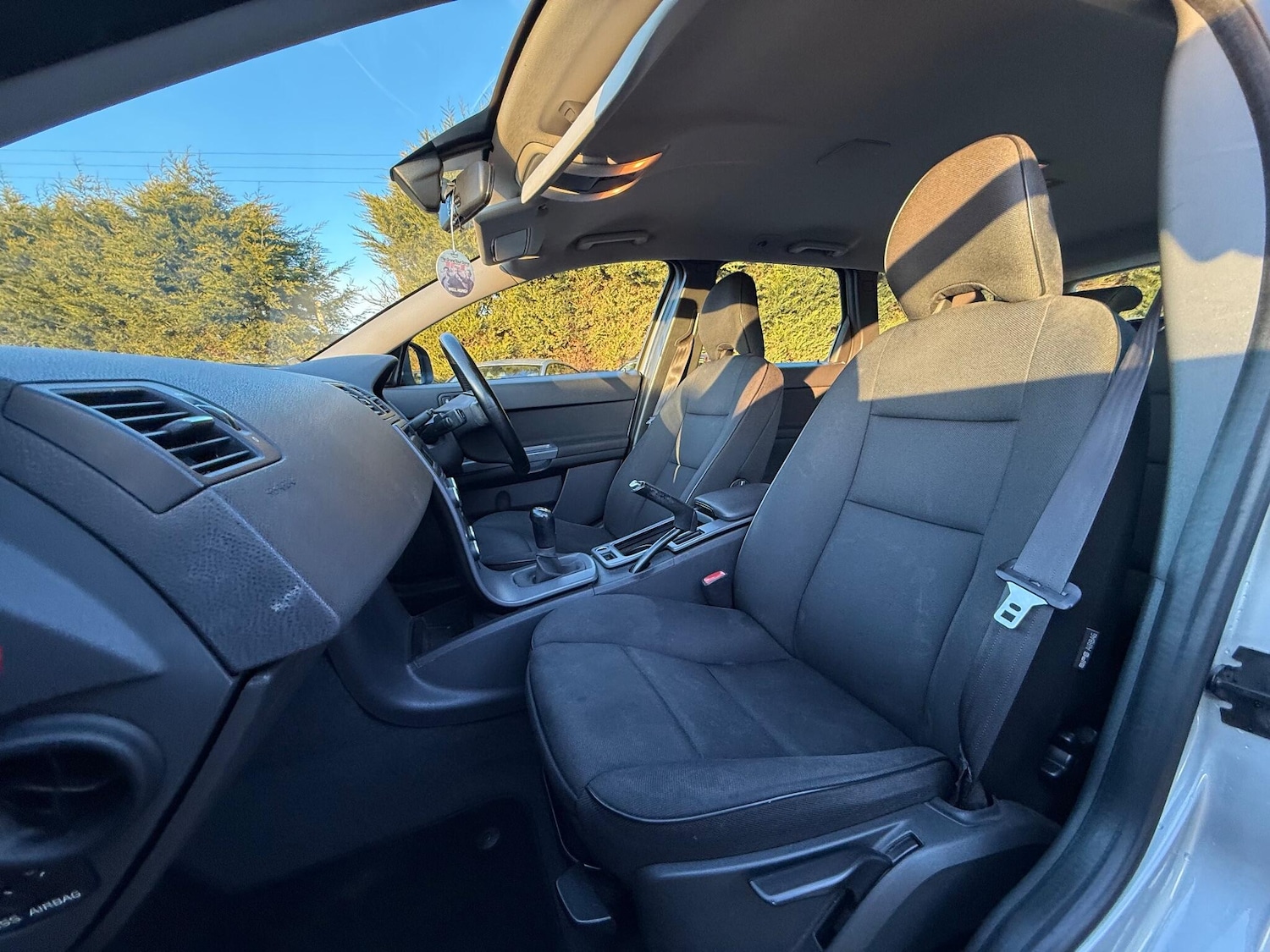 Used Volvo V50 2009 for sale - 77271362: Photo 22