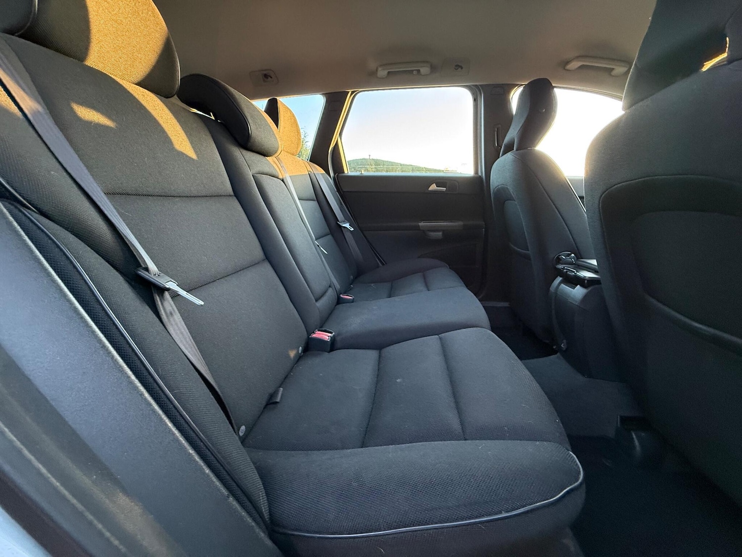 Used Volvo V50 2009 for sale - 77271362: Photo 24