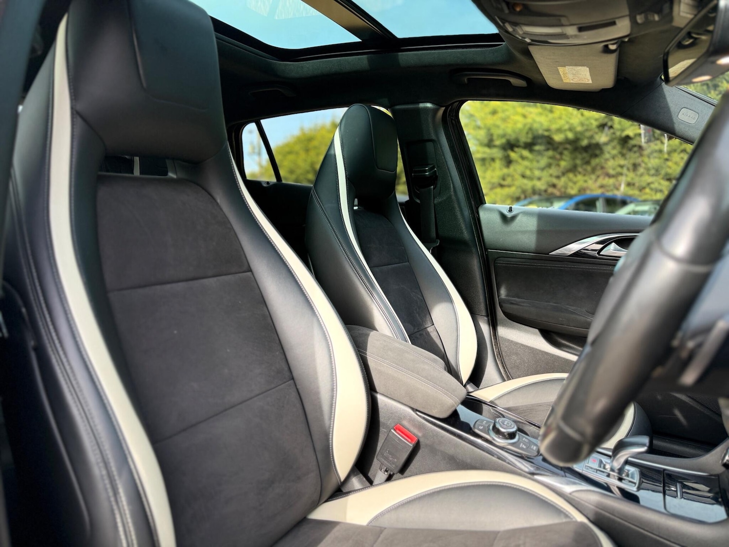 Used Infiniti Q30 2017 for sale - 77637439: Photo 21