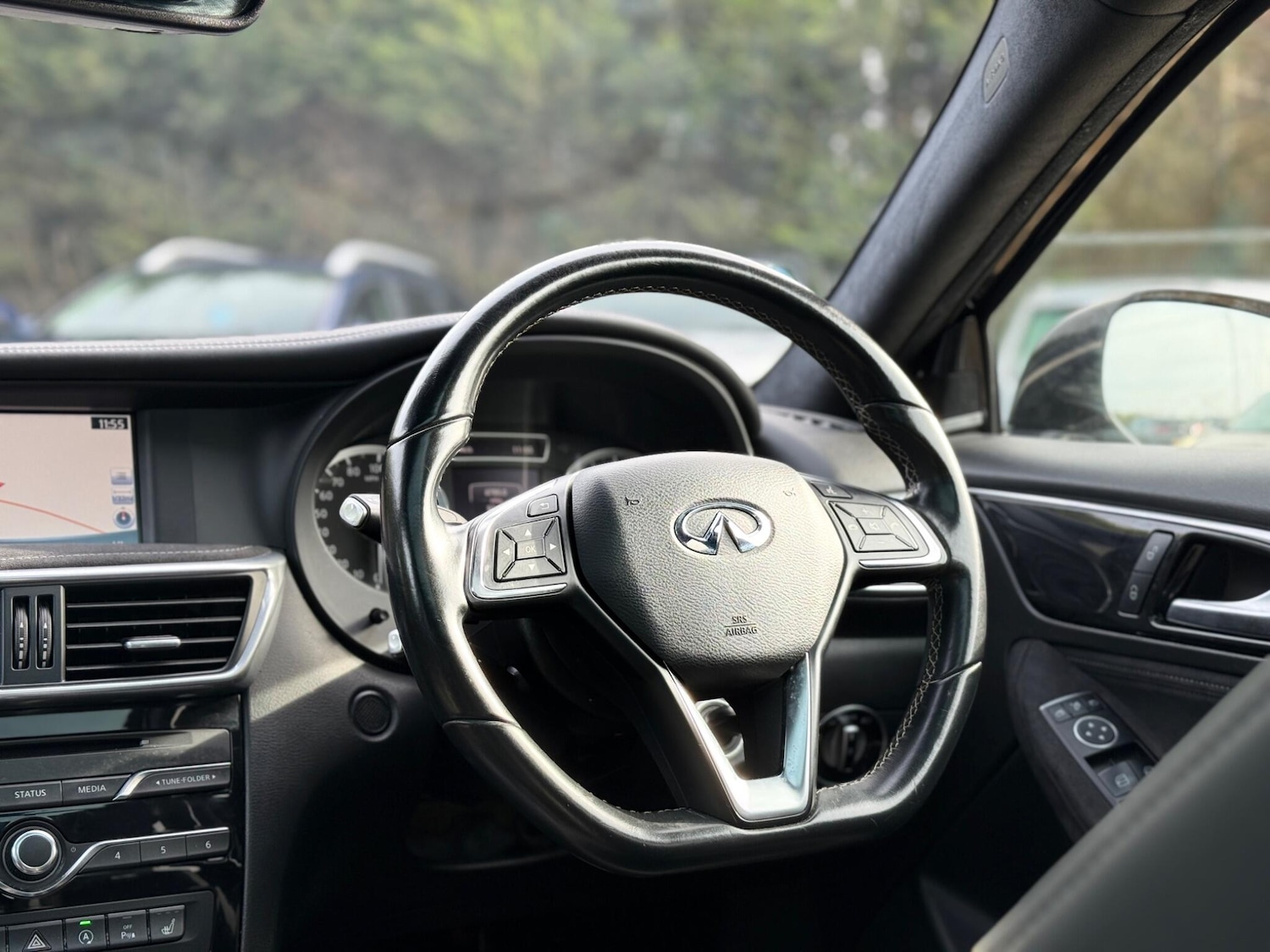 Used Infiniti Q30 2017 for sale - 77637439: Photo 31