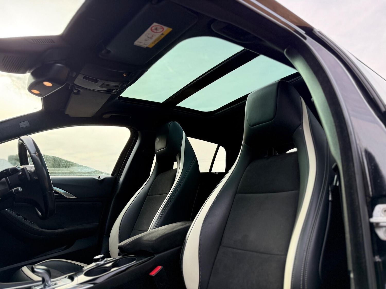 Used Infiniti Q30 2017 for sale - 77637439: Photo 39