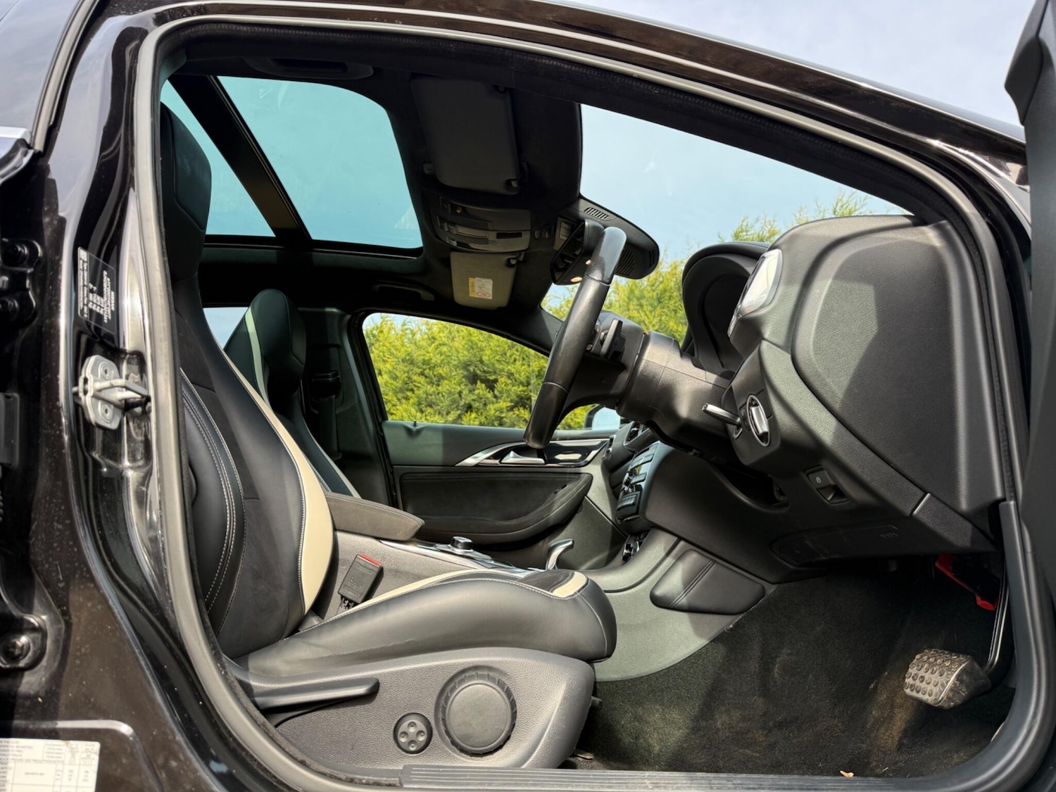 Used Infiniti Q30 2017 for sale - 77637439: Photo 46