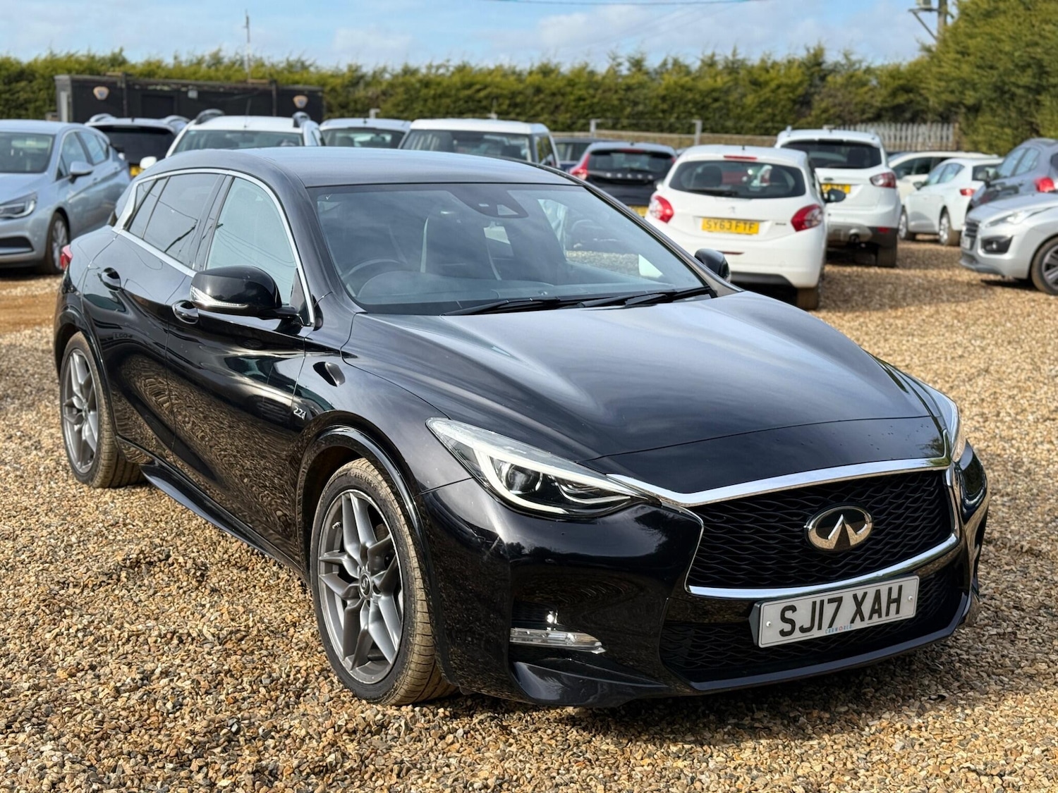 Used Infiniti Q30 2017 for sale - 77637439: Photo 48