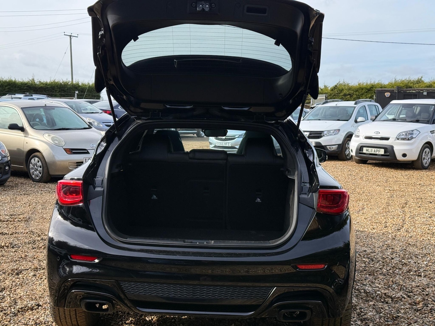 Used Infiniti Q30 2017 for sale - 77637439: Photo 55