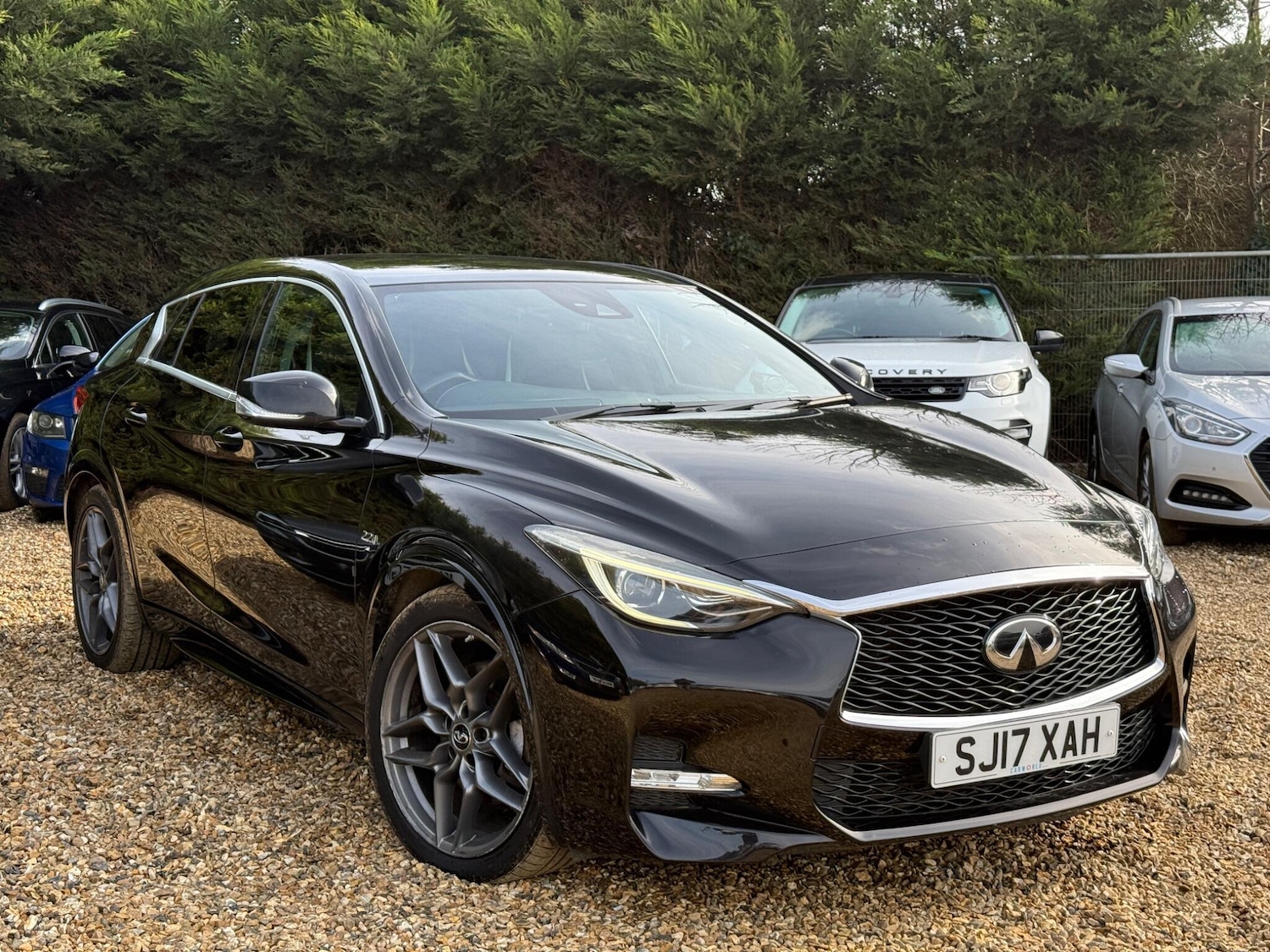 Used Infiniti Q30 2017 for sale - 77637439: Photo 8