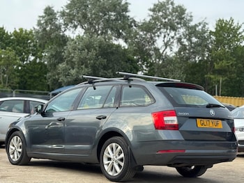 Used Skoda Octavia 2017 for sale - 78741412: Photo