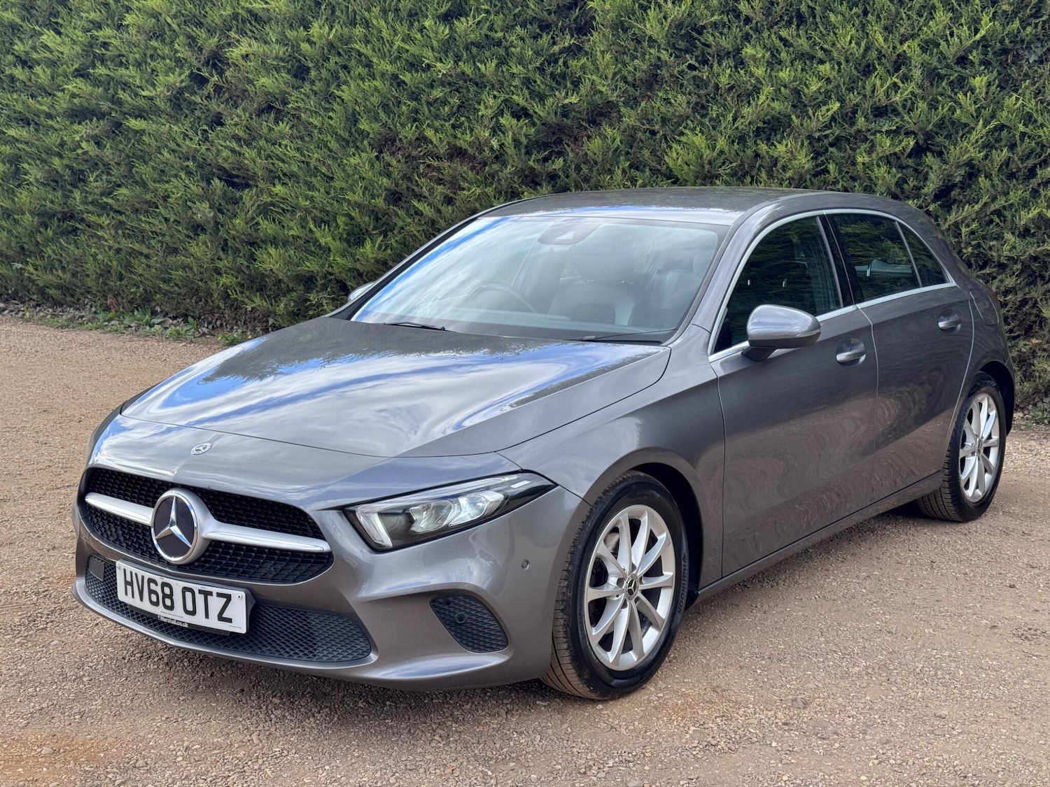 Used Mercedes-Benz A-Class 2018 for sale - 77271371: Photo 2