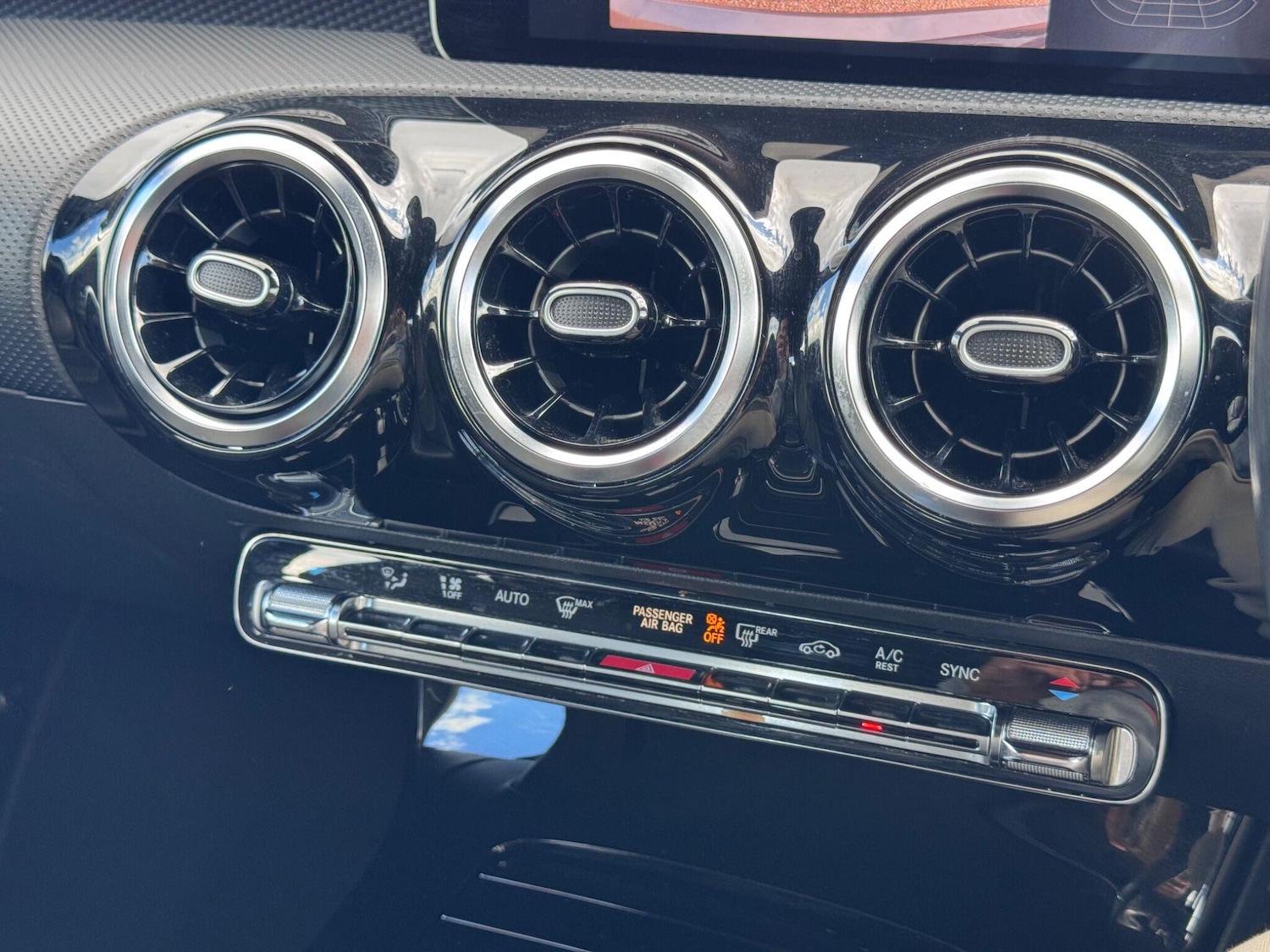 Used Mercedes-Benz A-Class 2018 for sale - 77271371: Photo 28