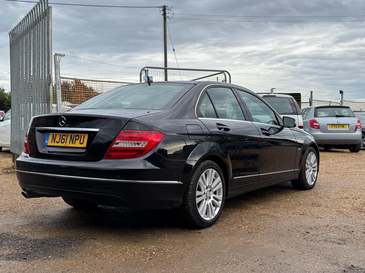 Used Mercedes-Benz C Class 2011 for sale - 76597486: Photo 10