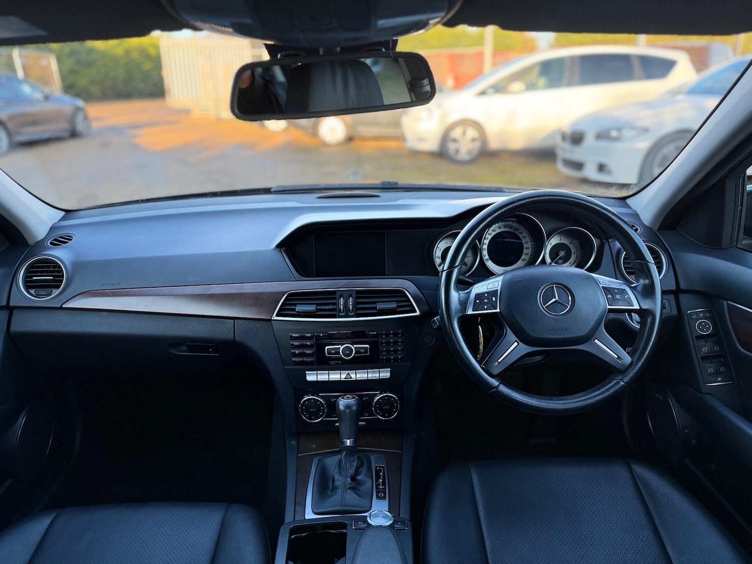 Used Mercedes-Benz C Class 2011 for sale - 76597486: Photo 38