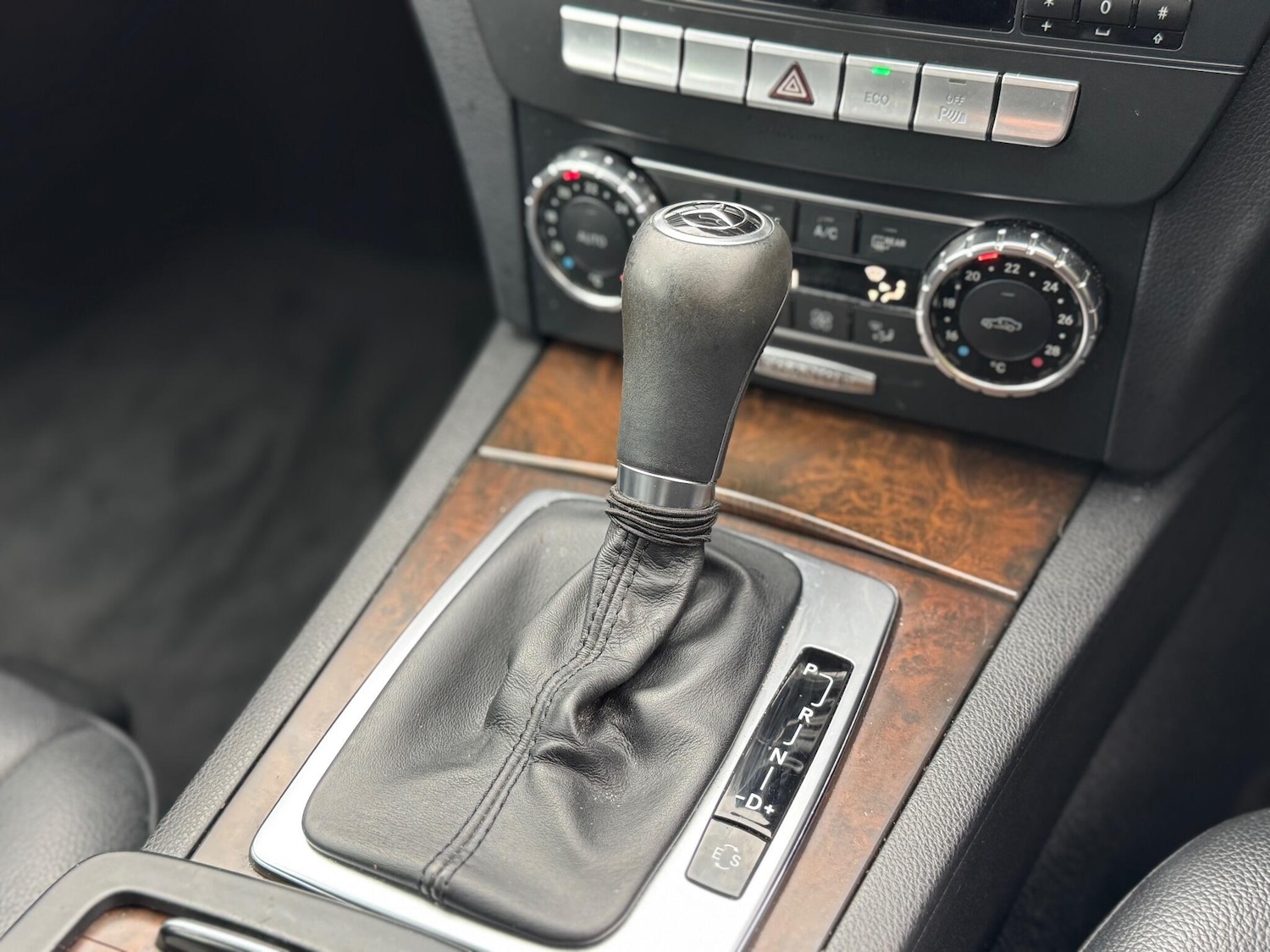 Used Mercedes-Benz C Class 2011 for sale - 76597486: Photo 7