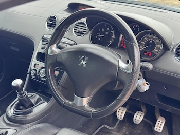 Used Peugeot RCZ 2011 for sale - 75976986: Photo