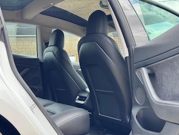 Used Tesla Model 3 2021 for sale - 75059823: Photo