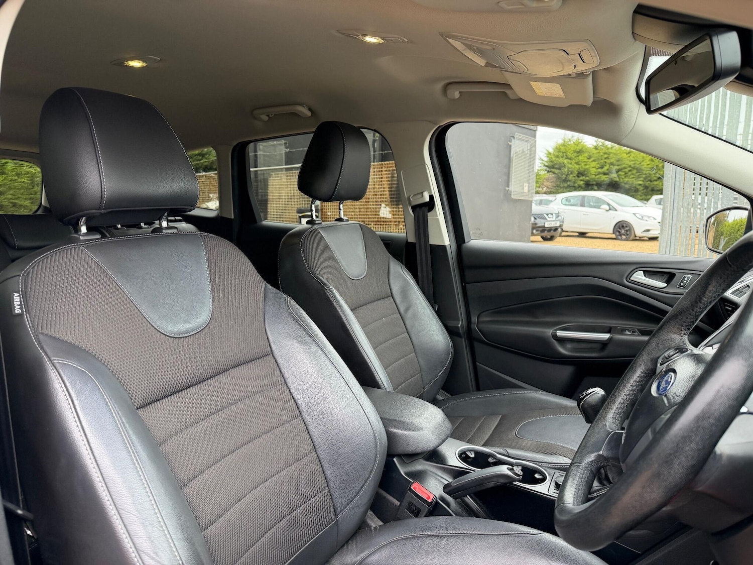 Used Ford Kuga 2016 for sale - 76990420: Photo 34