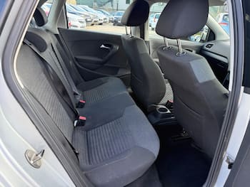 Used Volkswagen Polo 2011 for sale - 79601133: Photo