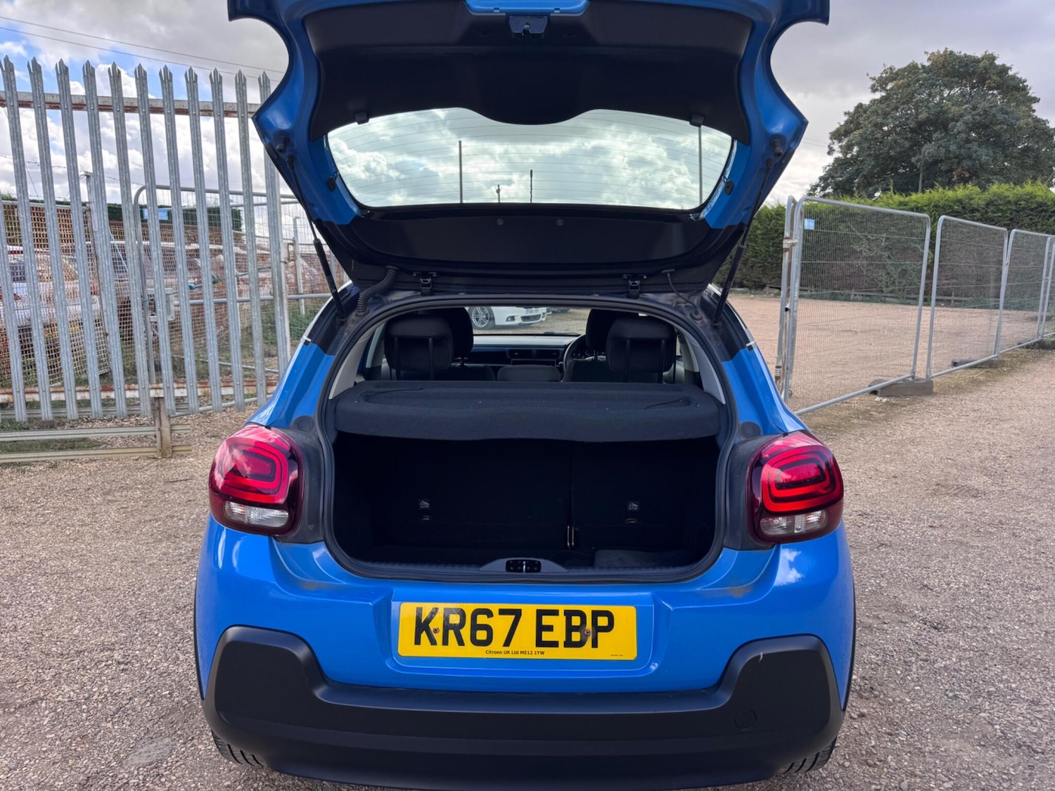 Used Citroen C3 2018 for sale - 76988163: Photo 19