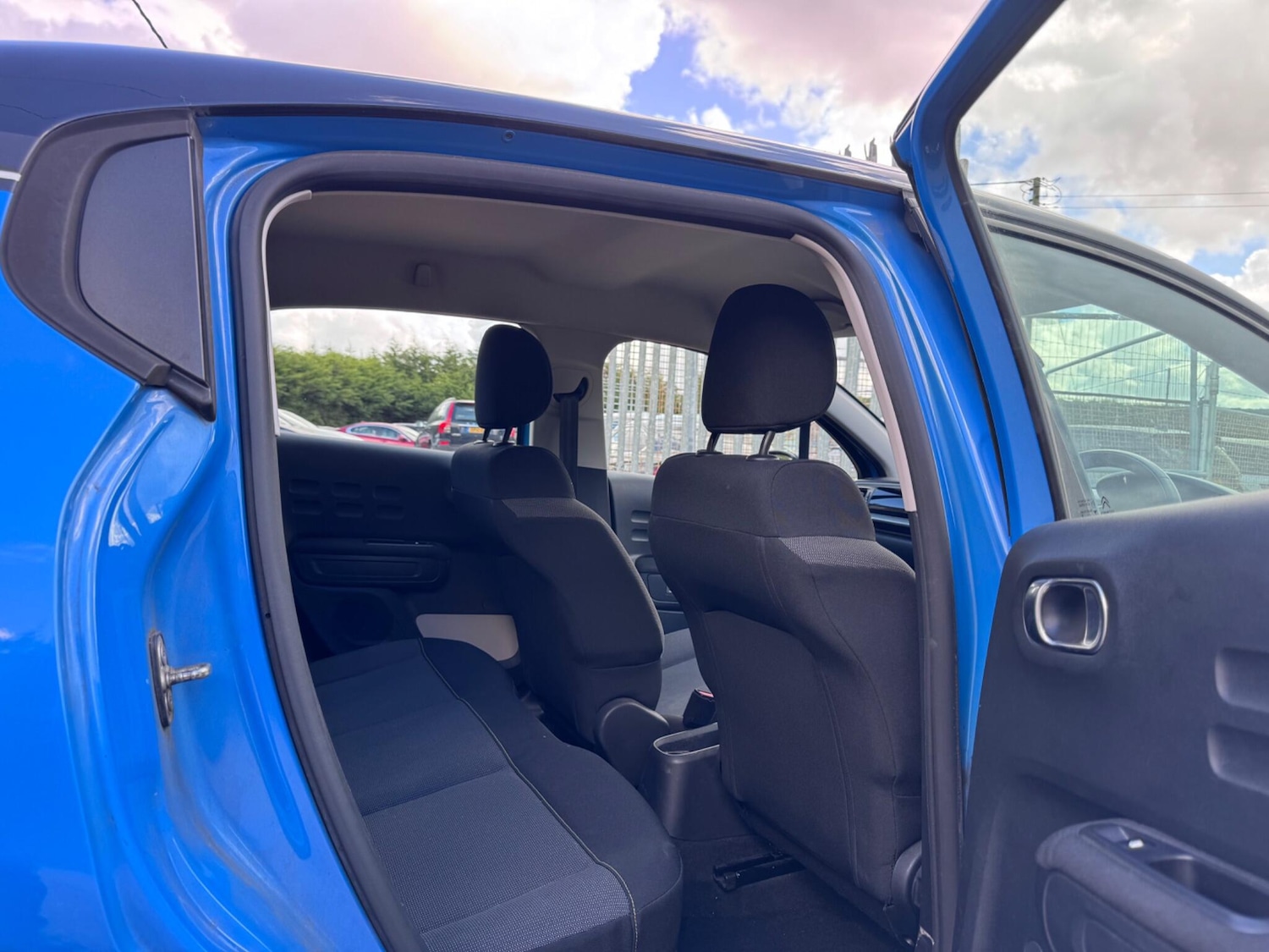 Used Citroen C3 2018 for sale - 76988163: Photo 20