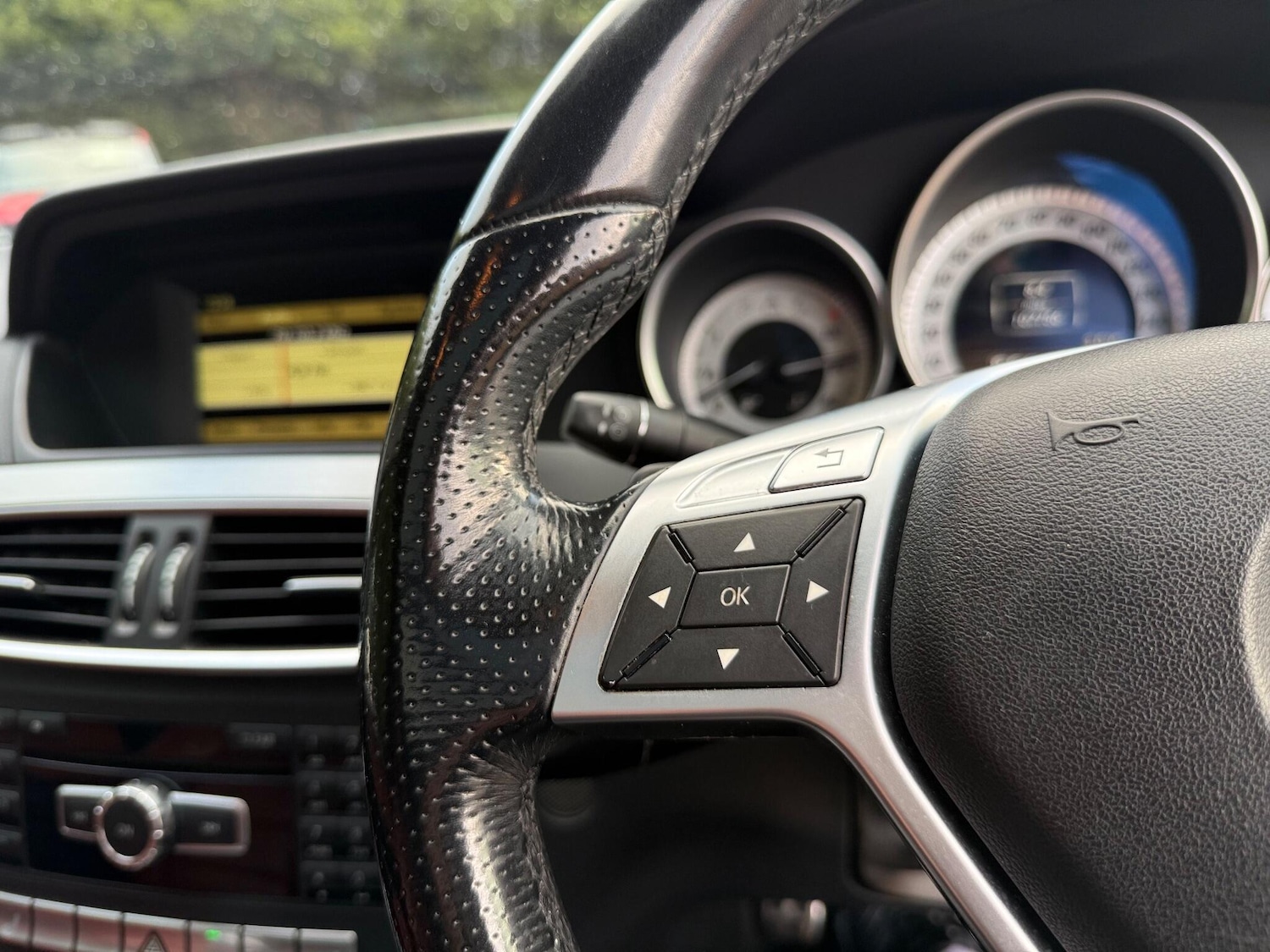 Used Mercedes-Benz C Class 2012 for sale - 77271365: Photo 30