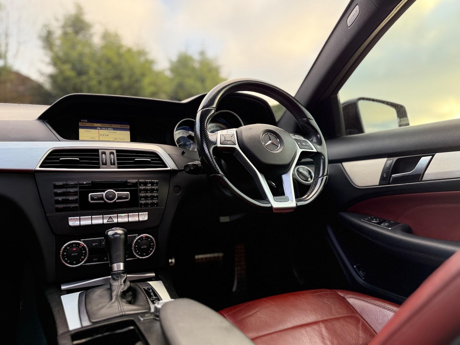 Used Mercedes-Benz C Class 2012 for sale - 77271365: Photo 48