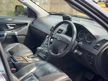 Used Volvo XC90 2010 for sale - 75458701: Photo