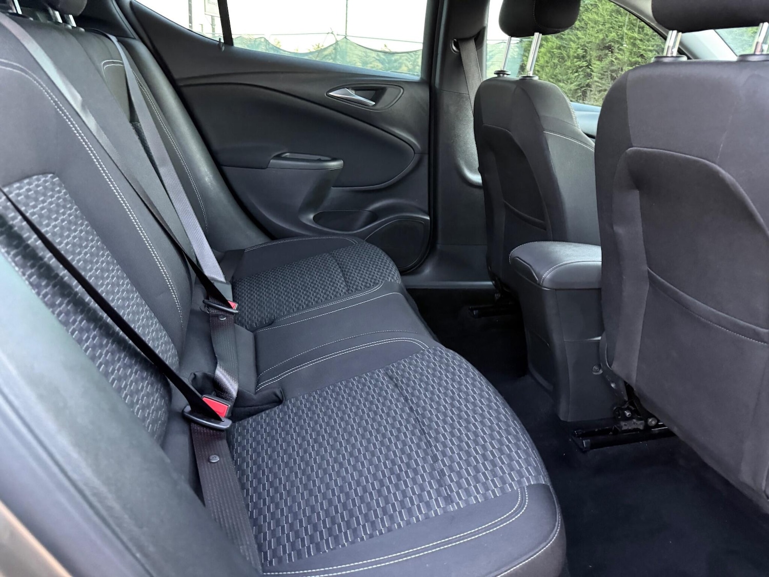 Used Vauxhall Astra for sale - 77271385: Photo 39