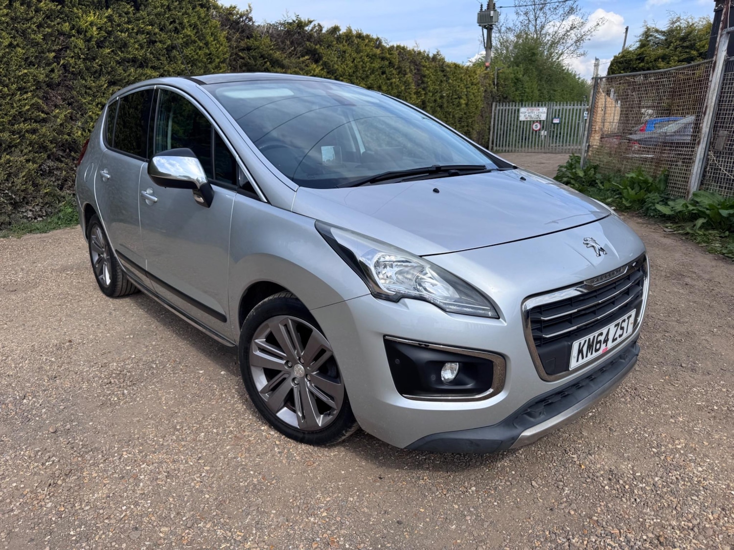 Used Peugeot 3008 2014 for sale - 77271358: Photo 10
