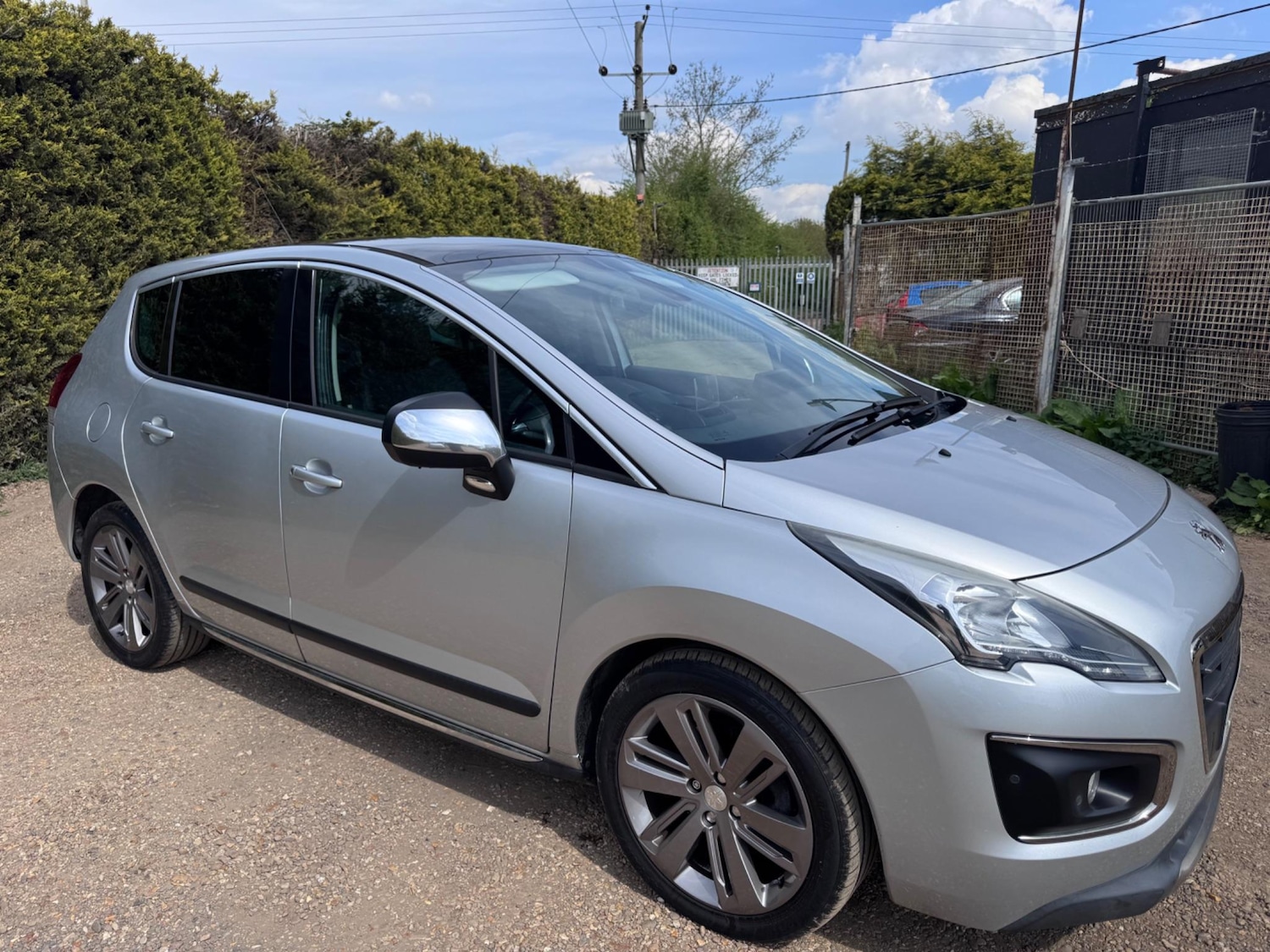 Used Peugeot 3008 2014 for sale - 77271358: Photo 25
